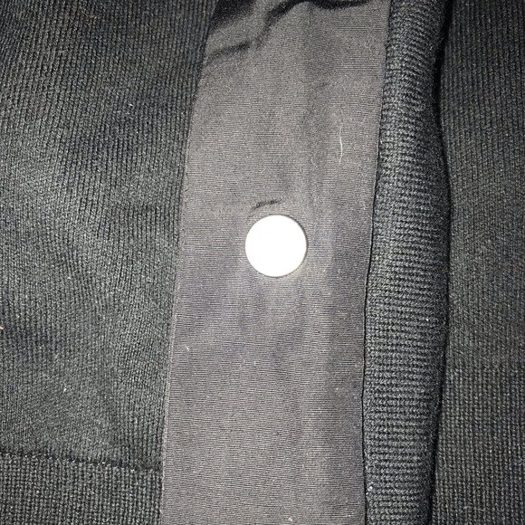 Louis Vuitton cardigan - Picture 4 of 6